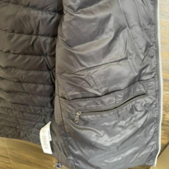 GUC cotopaxi Fuego Men's Down Vest, size Large - Picture 9 of 9